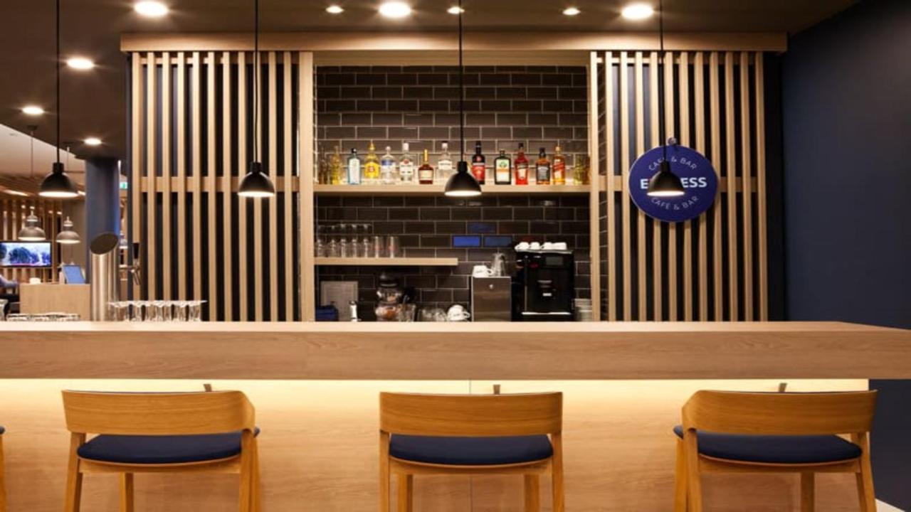Holiday Inn Express Bochum By Ihg 外观 照片