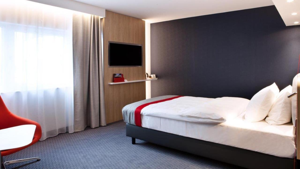 Holiday Inn Express Bochum By Ihg 外观 照片