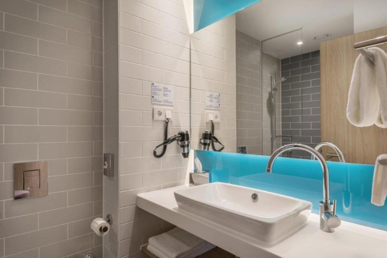 Holiday Inn Express Bochum By Ihg 外观 照片