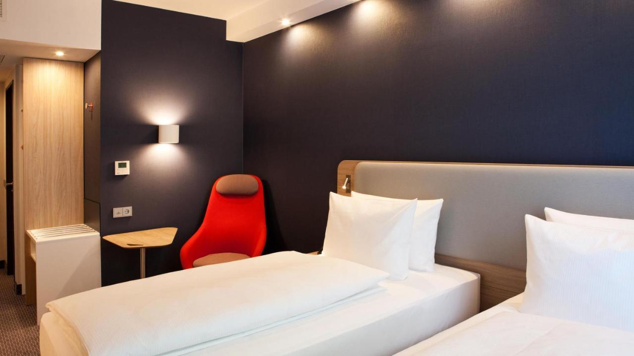 Holiday Inn Express Bochum By Ihg 外观 照片