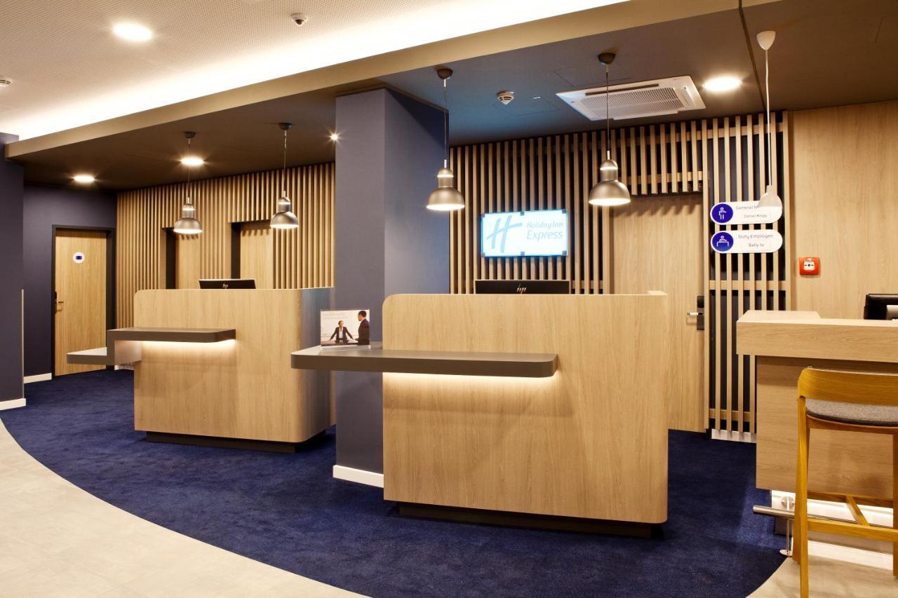 Holiday Inn Express Bochum By Ihg 外观 照片