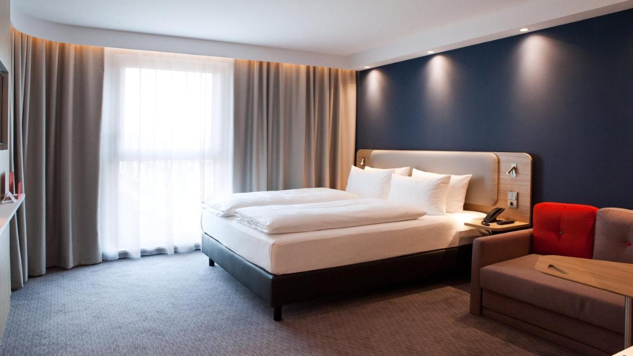 Holiday Inn Express Bochum By Ihg 外观 照片
