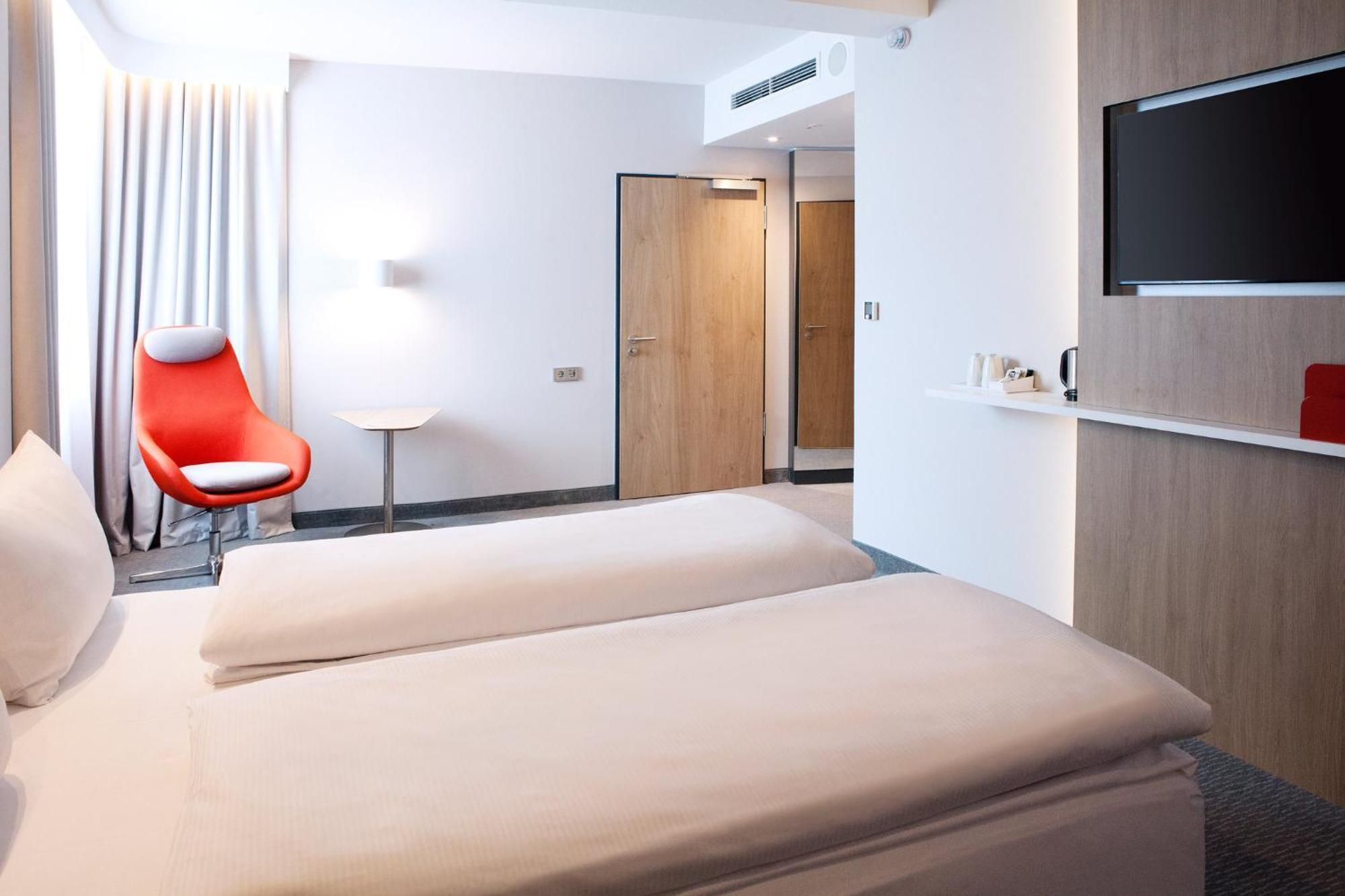 Holiday Inn Express Bochum By Ihg 外观 照片