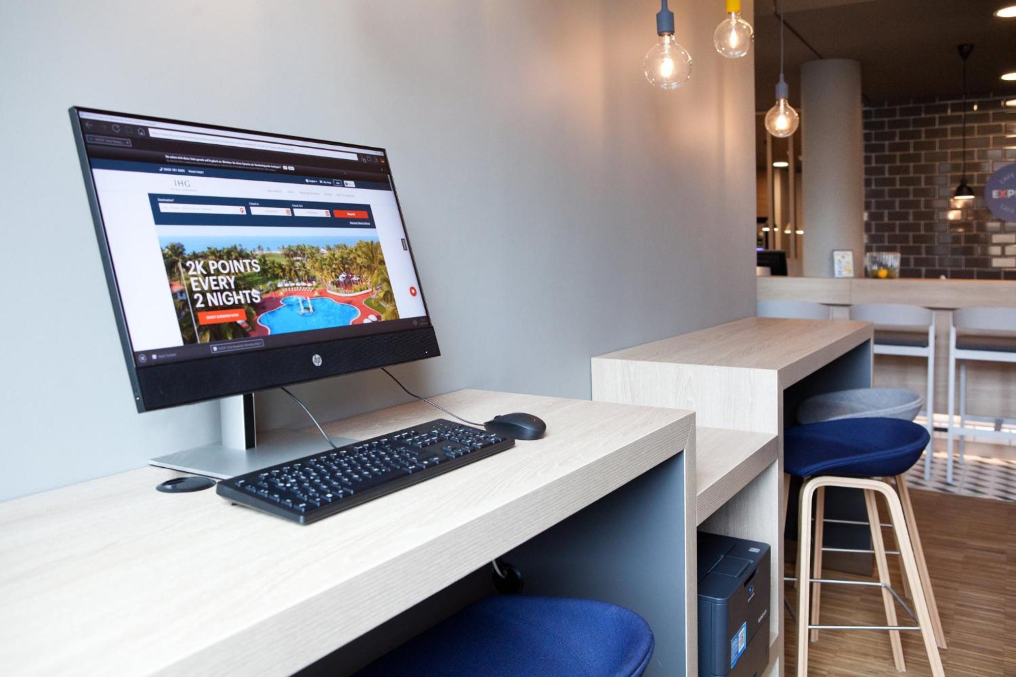 Holiday Inn Express Bochum By Ihg 外观 照片