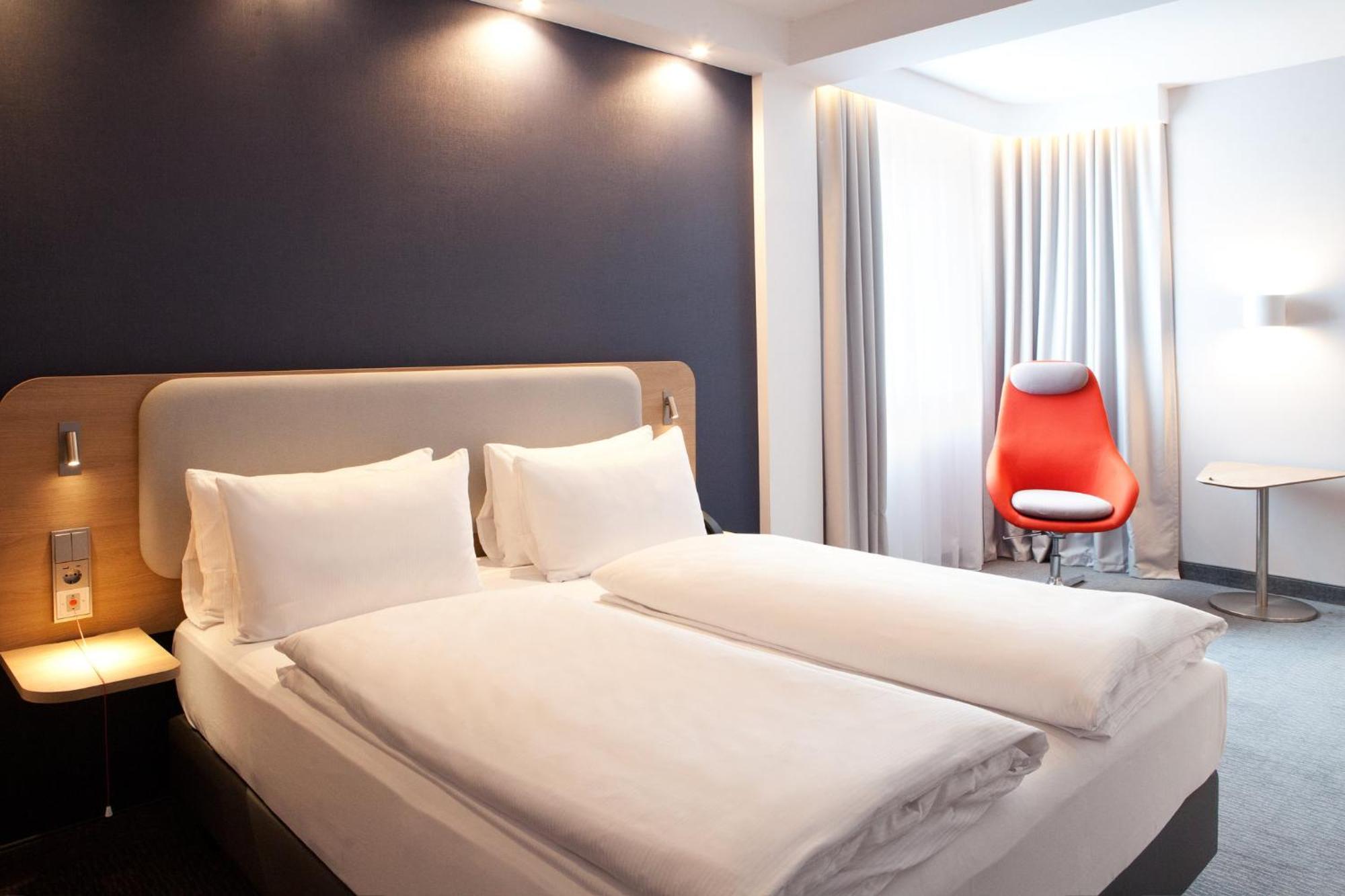 Holiday Inn Express Bochum By Ihg 外观 照片