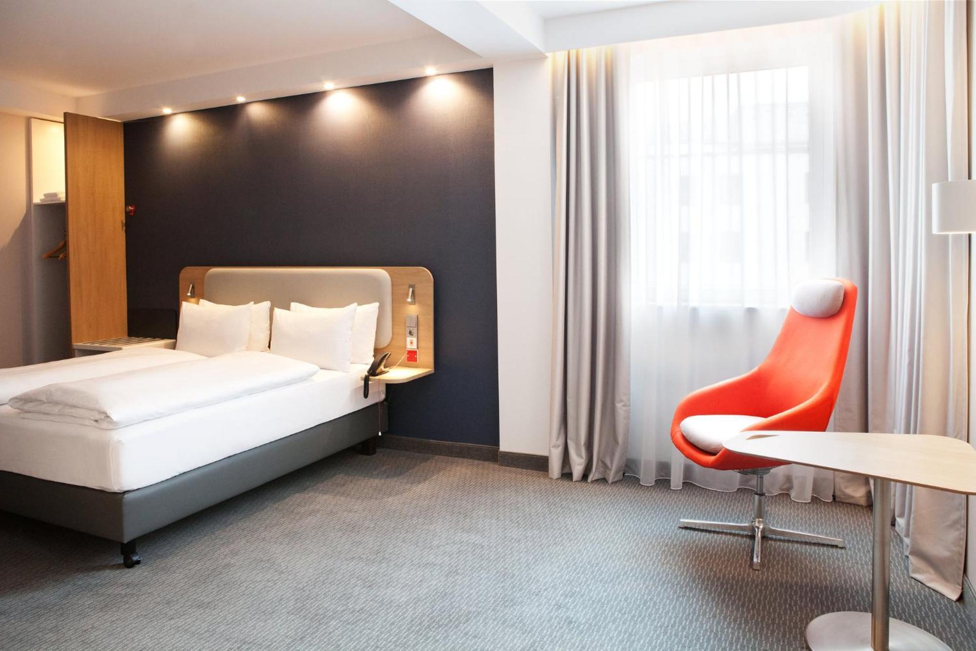 Holiday Inn Express Bochum By Ihg 外观 照片